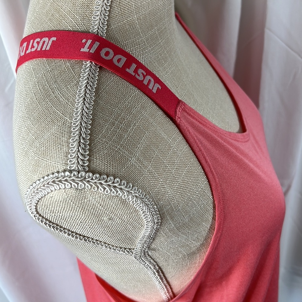 Nike M Pink Racerback Tank - Picture 4 of 10